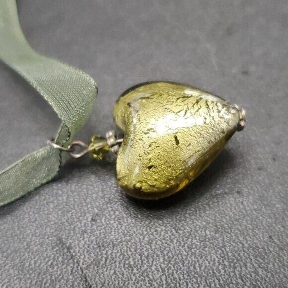 *Sale* Green glass heart pendant necklace - Picture 4 of 11
